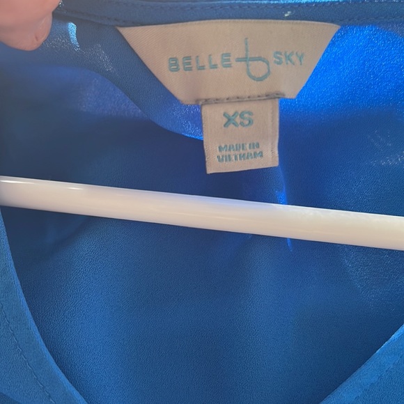Belle Sky Blouse - Picture 4 of 4